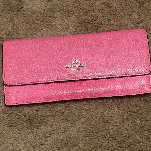 Coach Pink Saffiano Leather long Wallet - Picture 5 of 9
